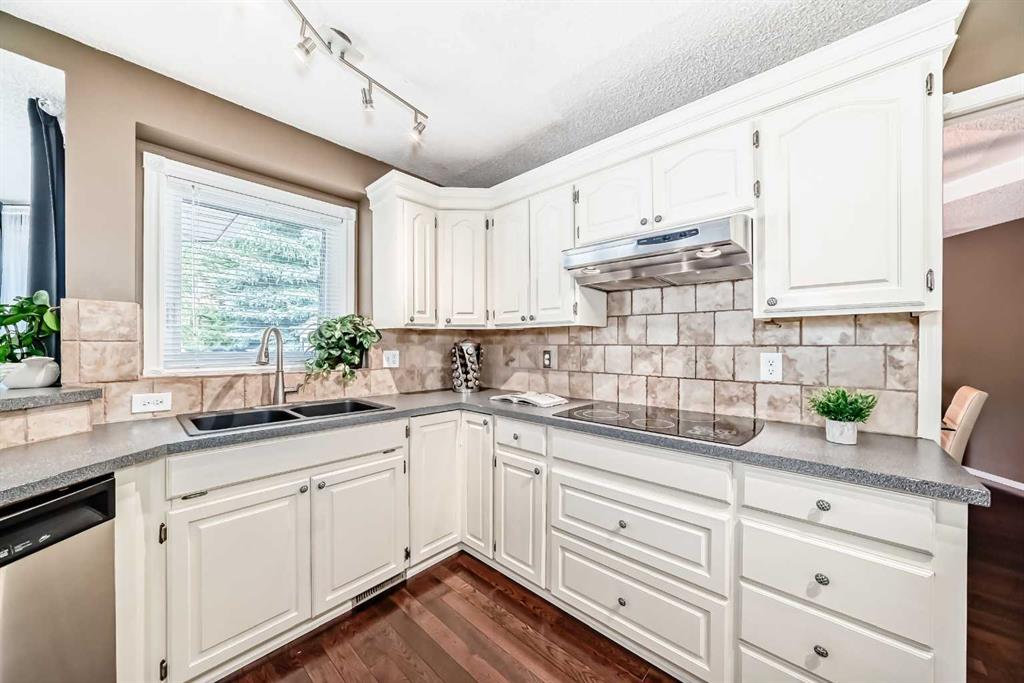 Picture for 116 Shawnee Way SW