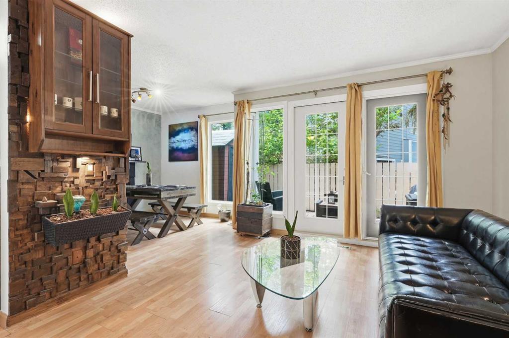 Picture for 2, 97 Grier Place NE