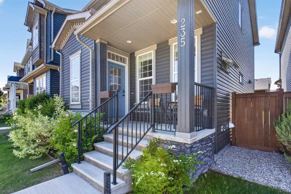 Picture for 235 Evanscrest Way NW