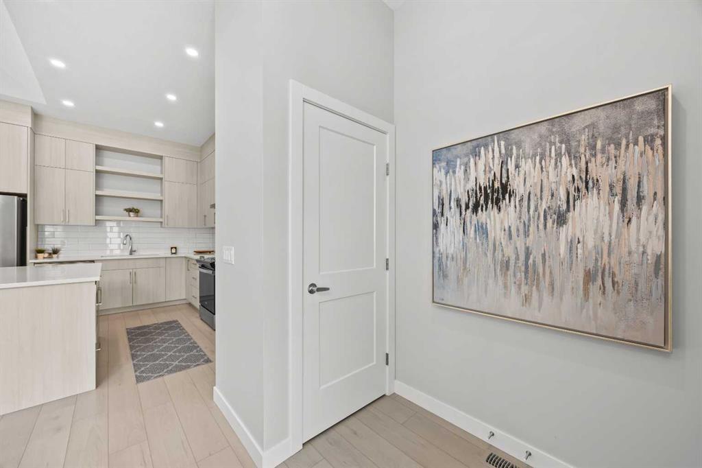 Picture for 108 Wolf Crescent 