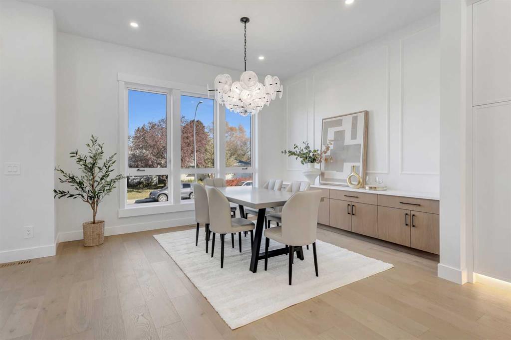 Picture for 2713 Cochrane Road NW