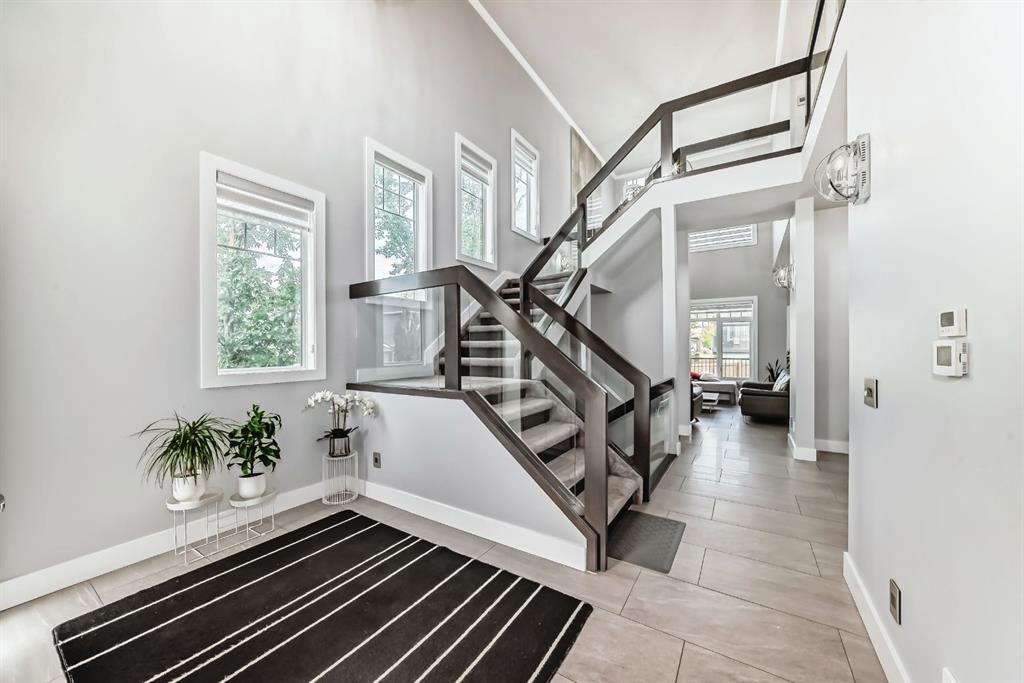 Picture for 3149 Winspear Crescent SW