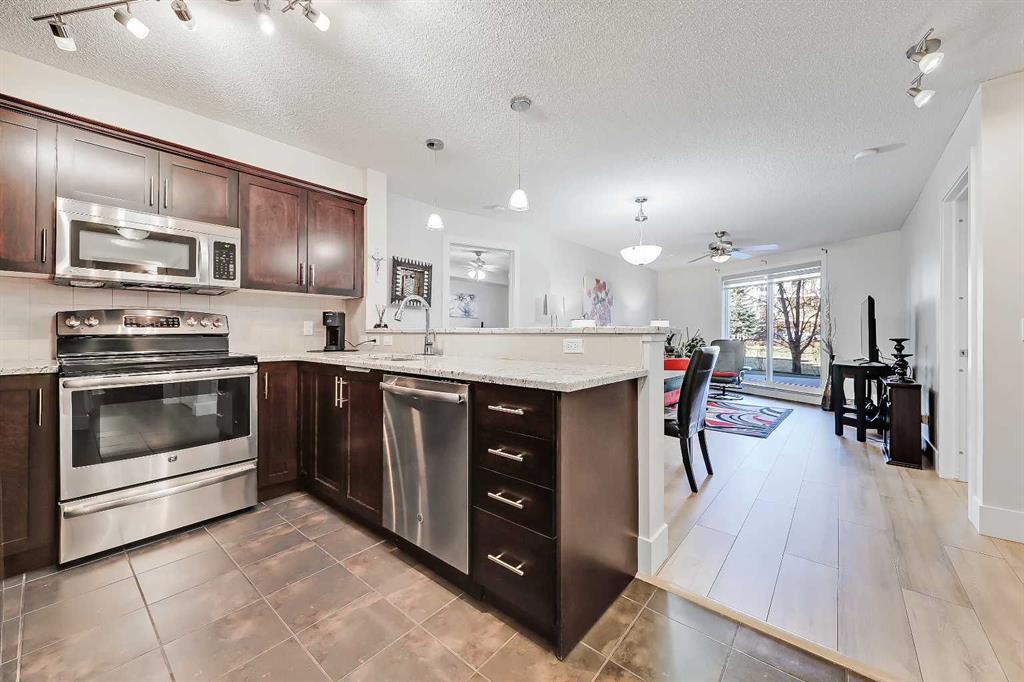 Picture for 112, 380 Marina Drive 