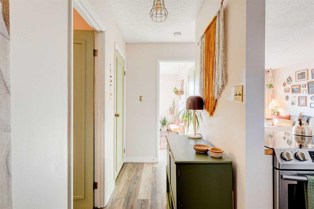 Picture for 309, 1602 11 Avenue SW