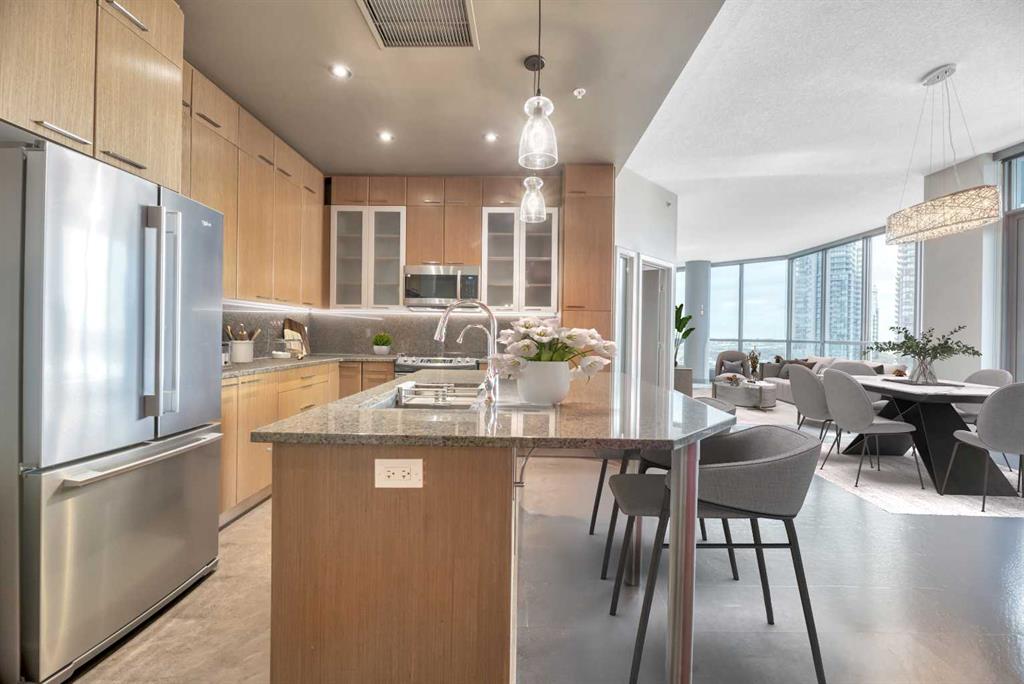 Picture for 2405, 220 12 Avenue SE