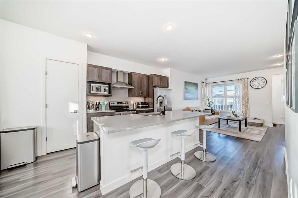 Picture for 9053 46 Street NE