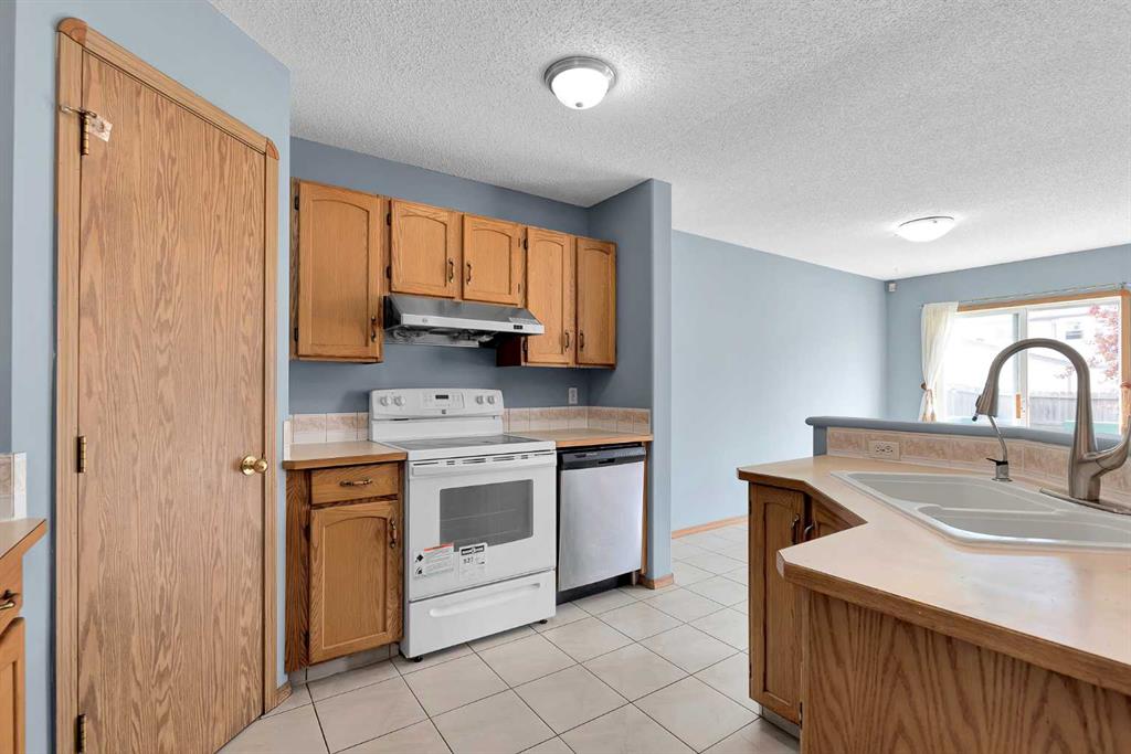 Picture for 15 harvest rose Circle NE