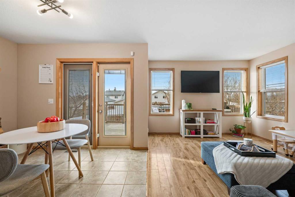 Picture for 306 Coventry Road NE