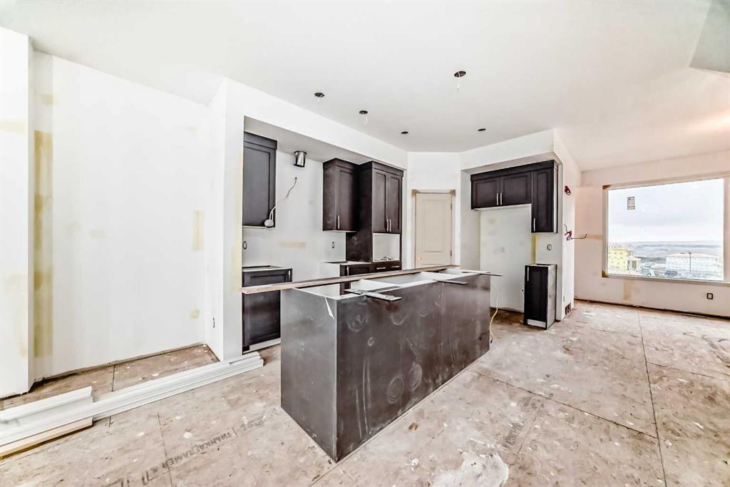 Picture for 170 Marmot Green NW