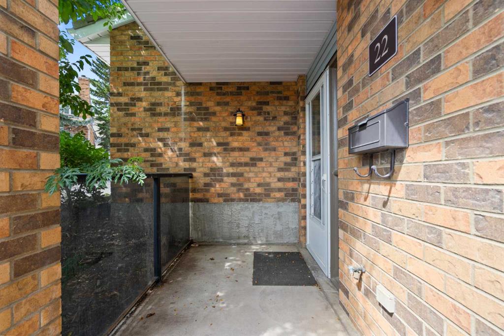 Picture for 22 Coachway Gardens SW