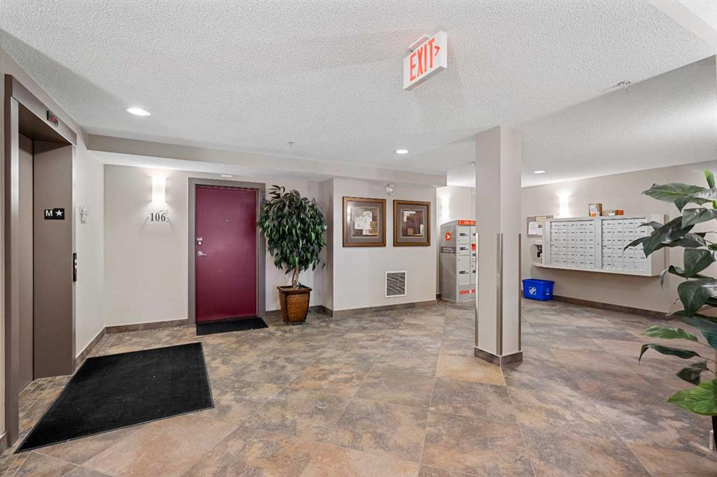 Picture for 402, 1321 Kensington Close NW