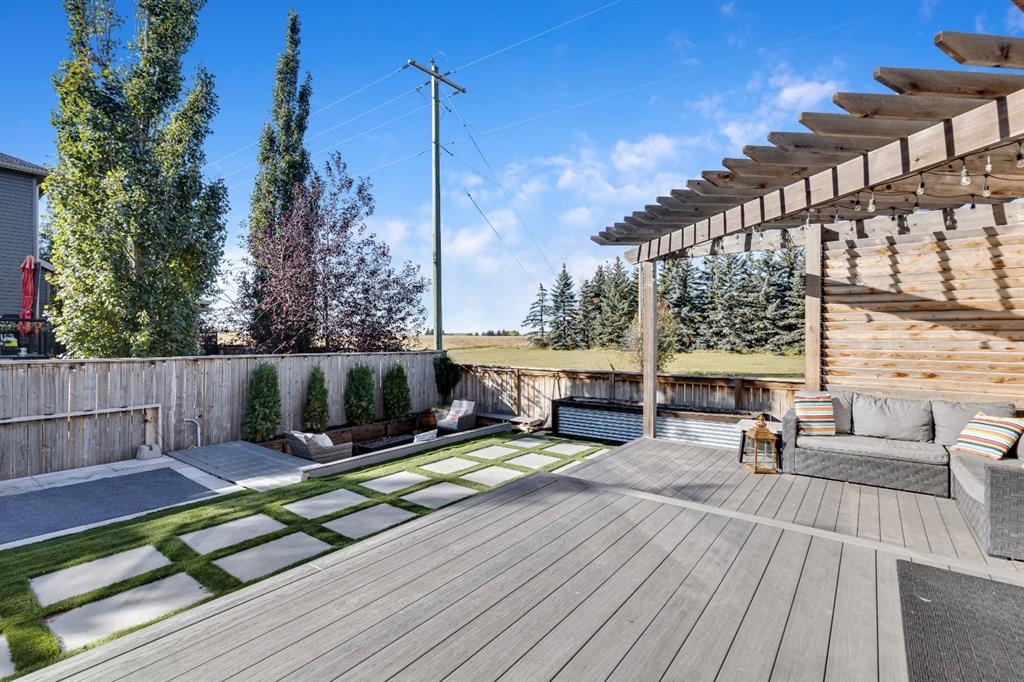 Picture for 129 Wildrose Green 