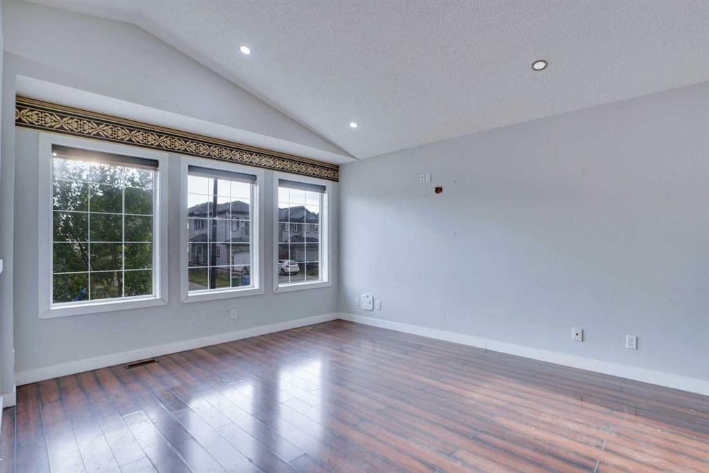 Picture for 62 Taracove Estate Drive NE