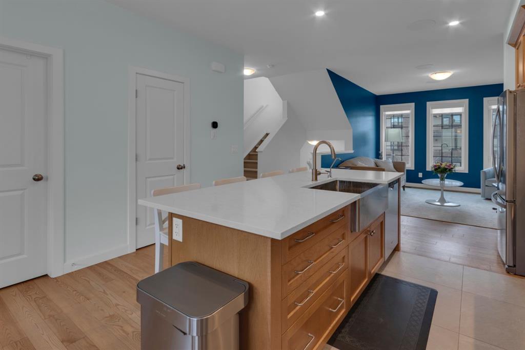 Picture for 89 Greenbriar Place NW