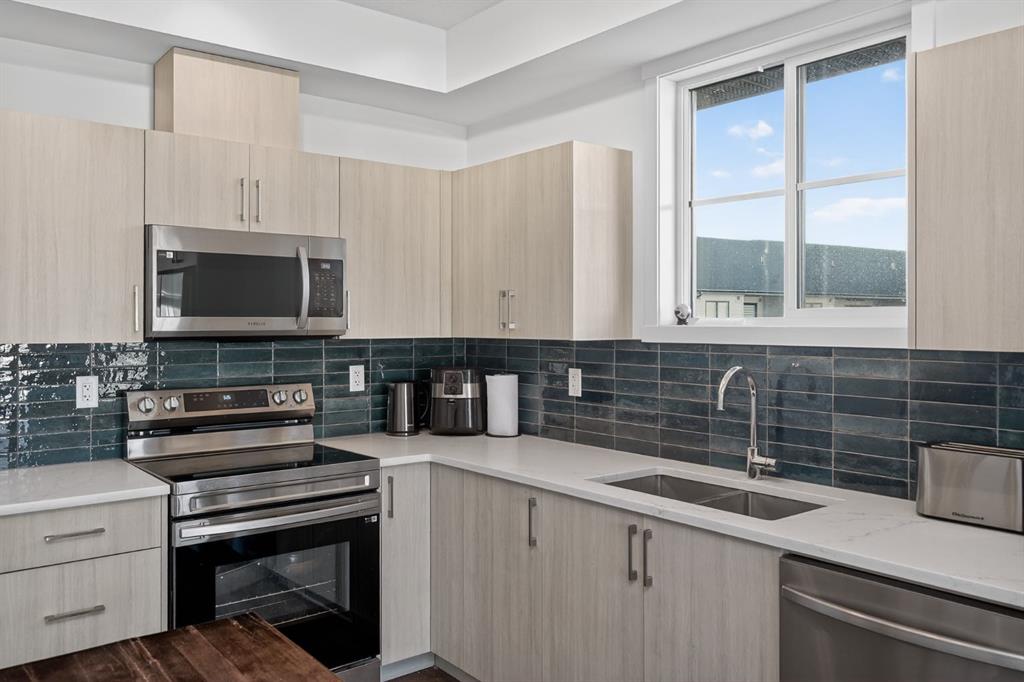 Picture for 2401, 740 Legacy Village SE