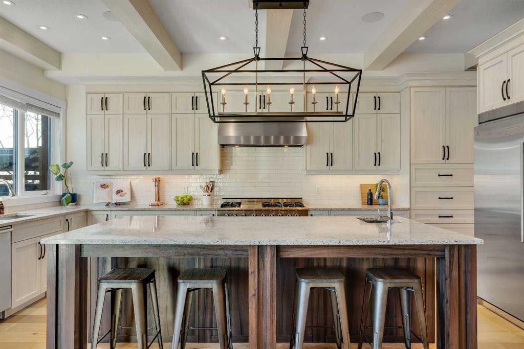 Picture for 5852 Bowwater Crescent NW