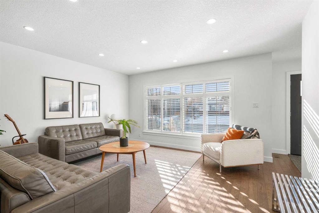 Picture for 3332 Caribou Drive NW