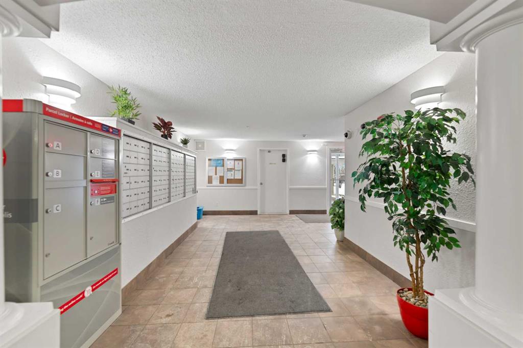 Picture for 1412, 6224 17 Avenue SE