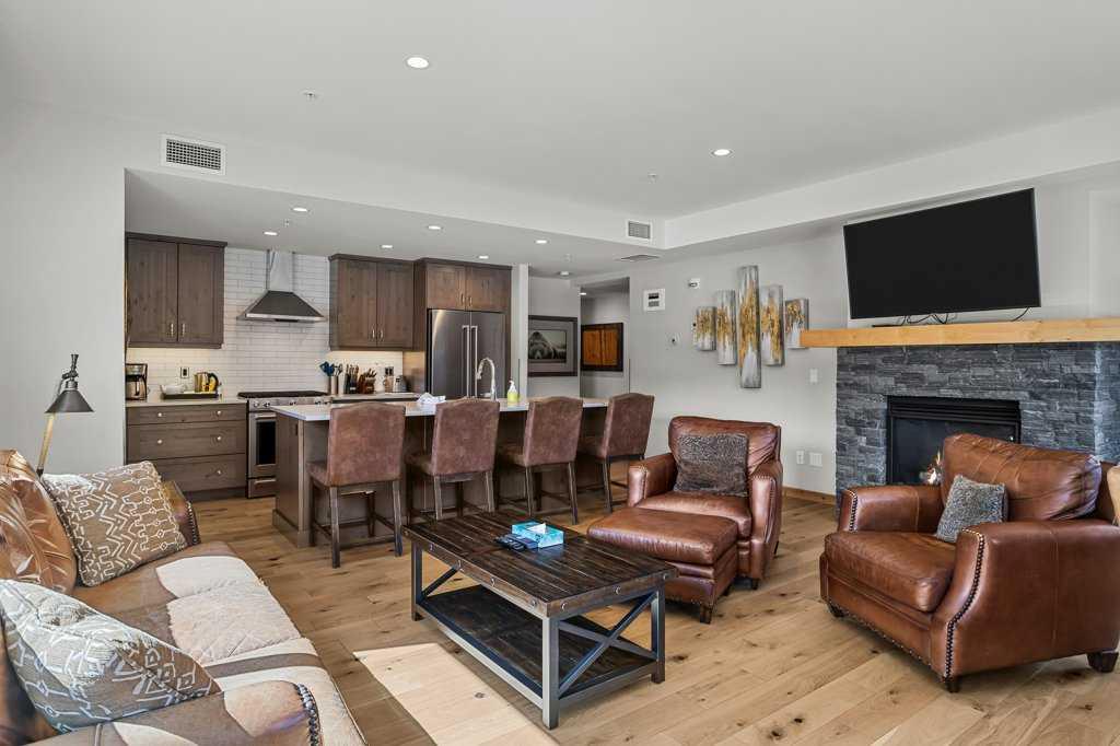 Picture for 203, 905 Spring Creek Drive 