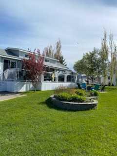 Picture for 195, 370165 79 Street E