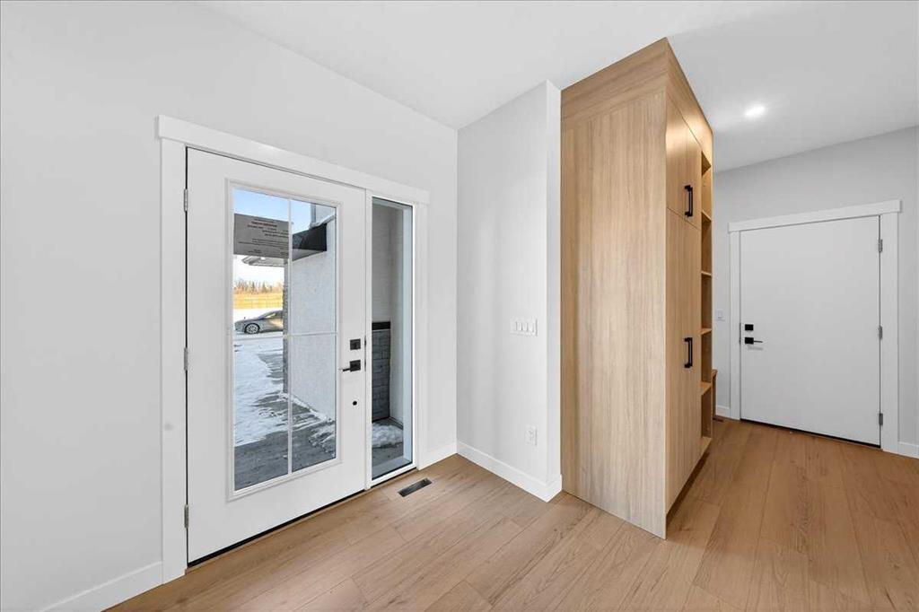 Picture for 7 Lakewood Way 