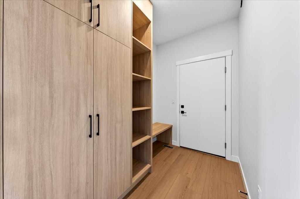 Picture for 7 Lakewood Way 