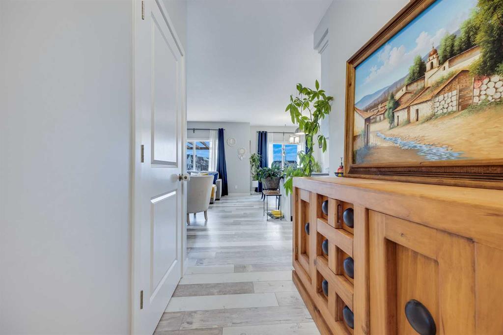 Picture for 137 Amery Crest 