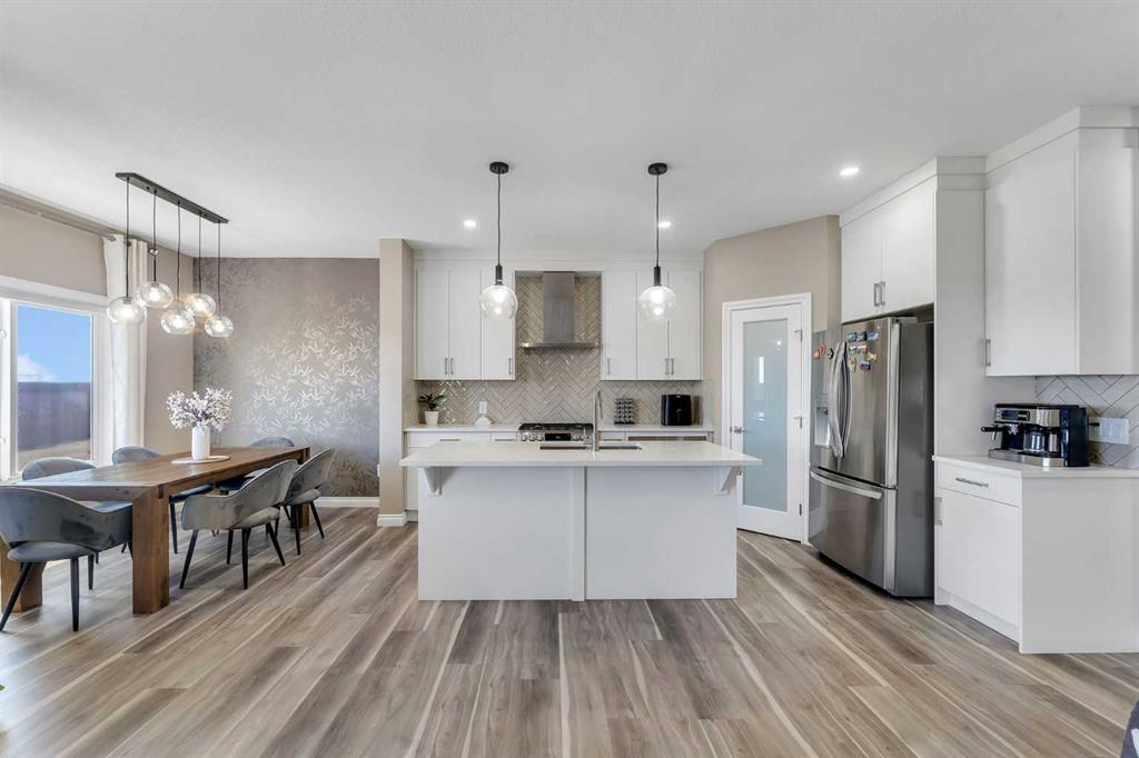 Picture for 521 Corner Meadows Way NE