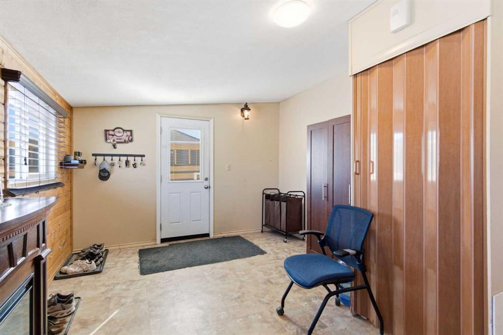 Picture for 232003 Range Road 242  