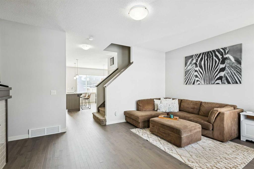 Picture for 50 Fireside Circle 