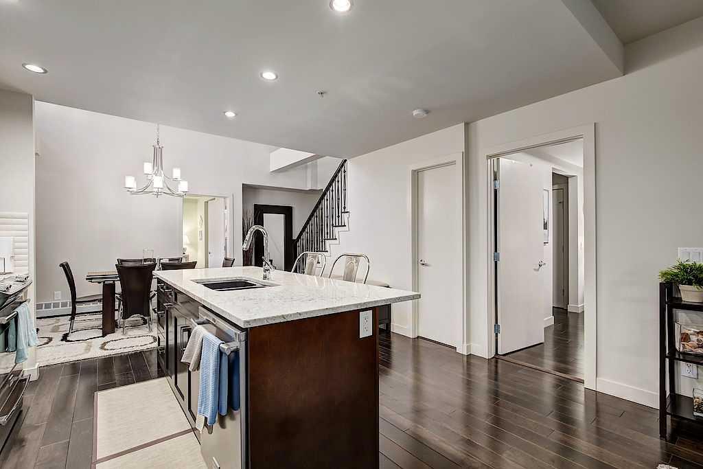 Picture for 402, 1730 5A Street SW