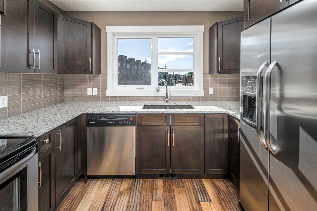 Picture for 331 Covecreek Circle NE