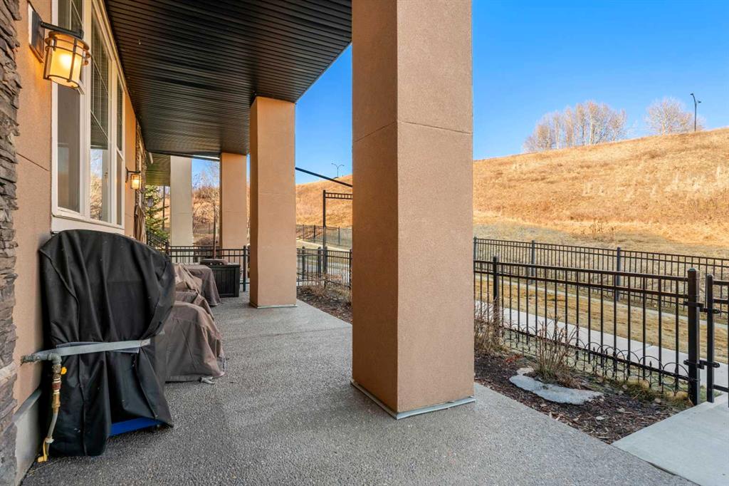 Picture for 109 Cranbrook Villas SE