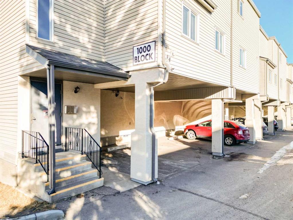 Picture for 1014, 1540 29 Street NW