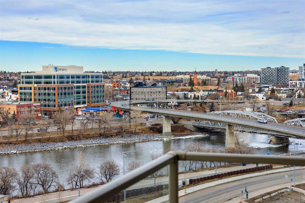 Picture for 1001, 325 3 Street SE