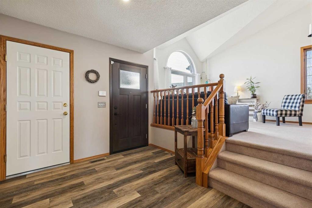 Picture for 99 Shawbrooke Crescent SW