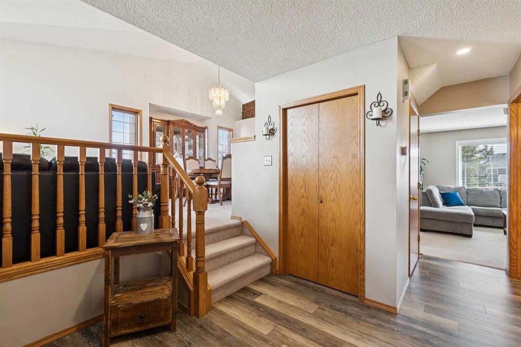 Picture for 99 Shawbrooke Crescent SW