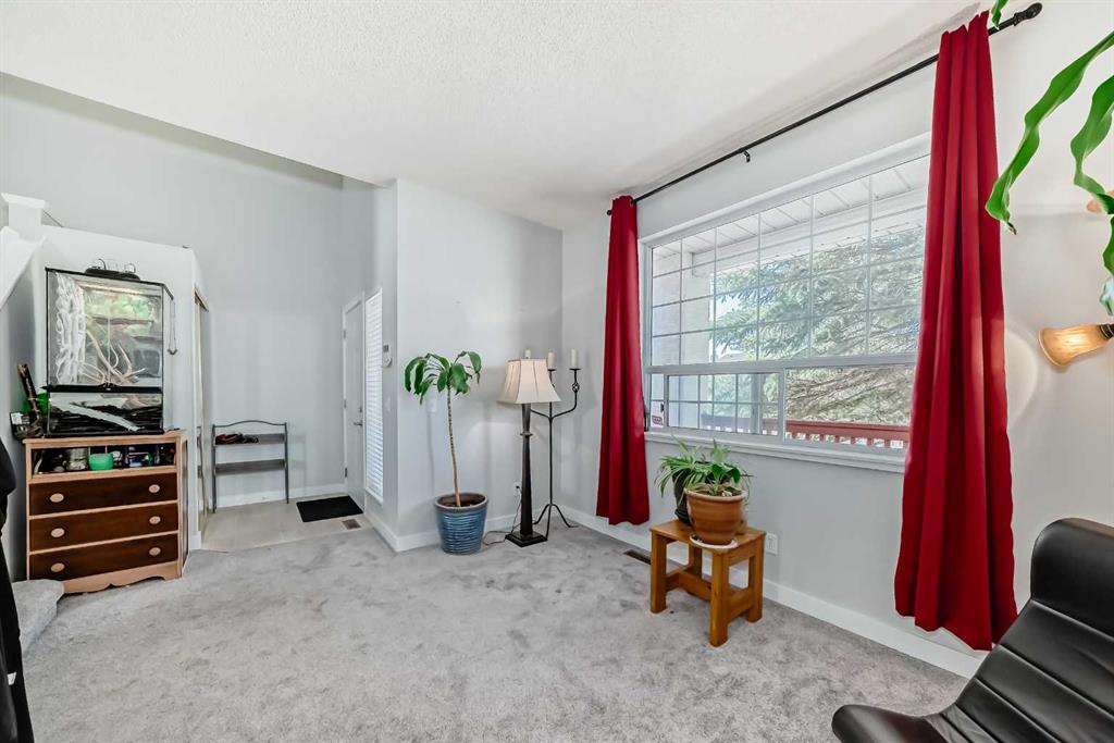 Picture for 3315 Catalina Boulevard NE