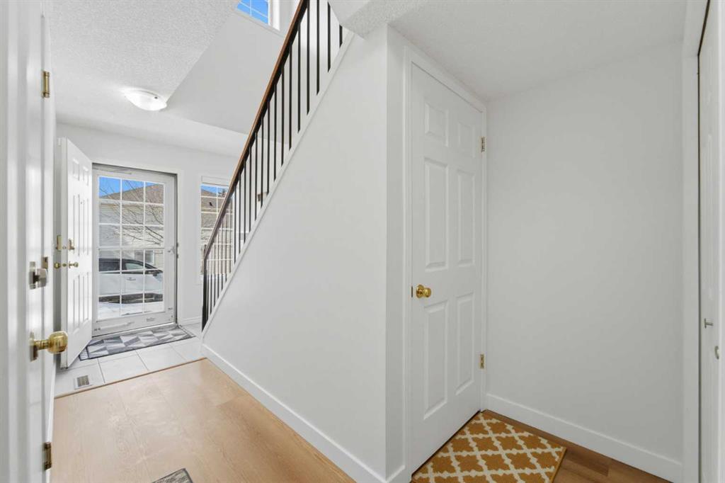 Picture for 13 Country Hills Villa NW