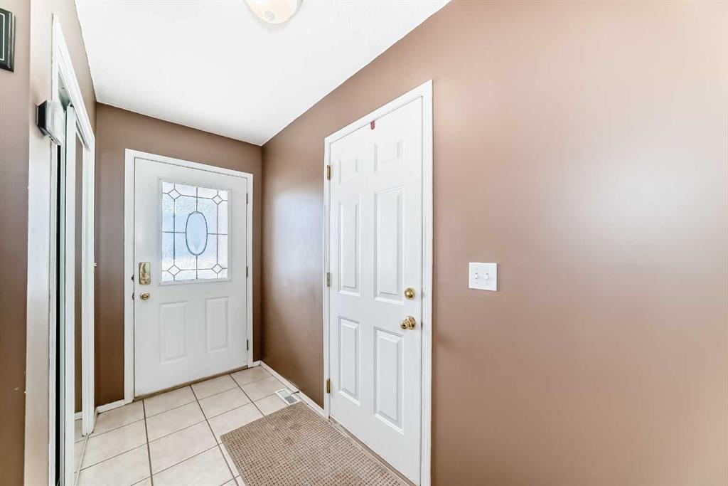 Picture for 82 Holmwood Avenue NW