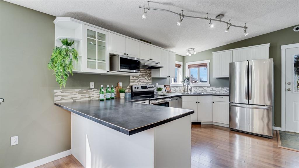 Picture for 156 Meadowlark Lane 