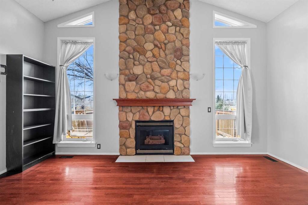 Picture for 14700 Mt Mckenzie Drive SE