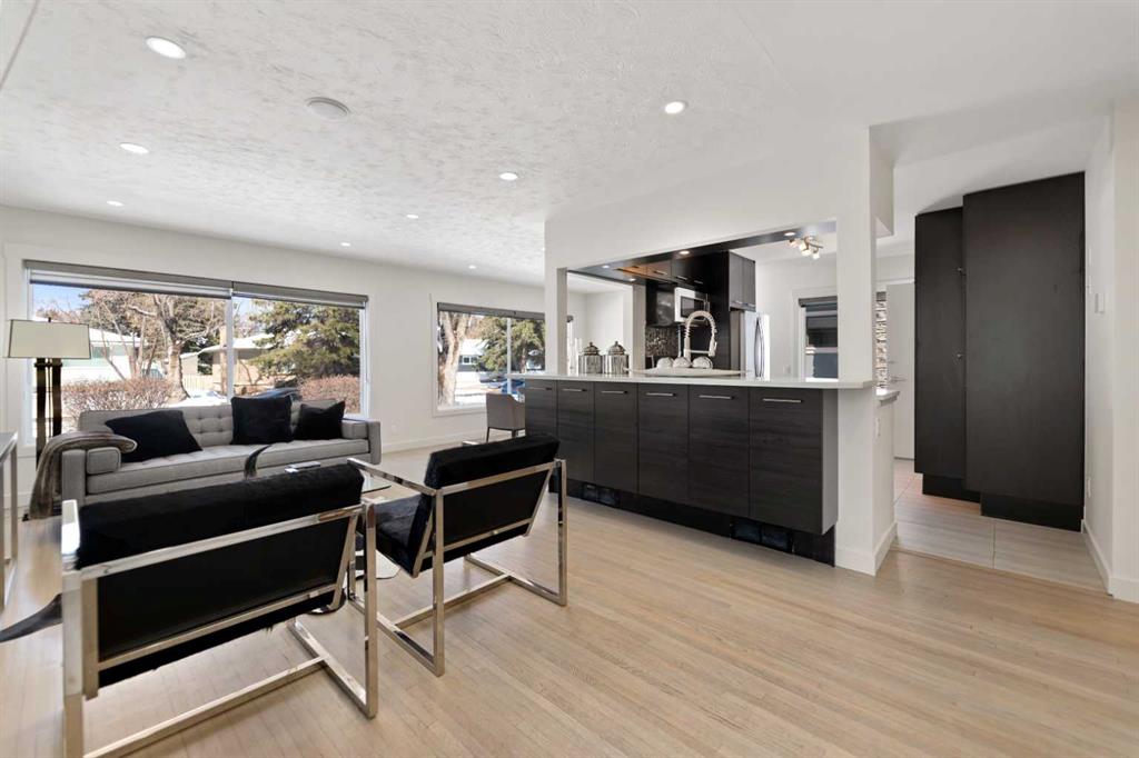 Picture for 38 Westwood Drive SW