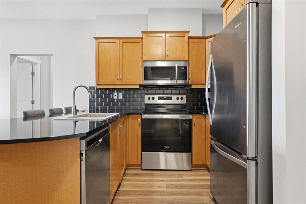 Picture for 5503, 11811 Lake Fraser Drive SE