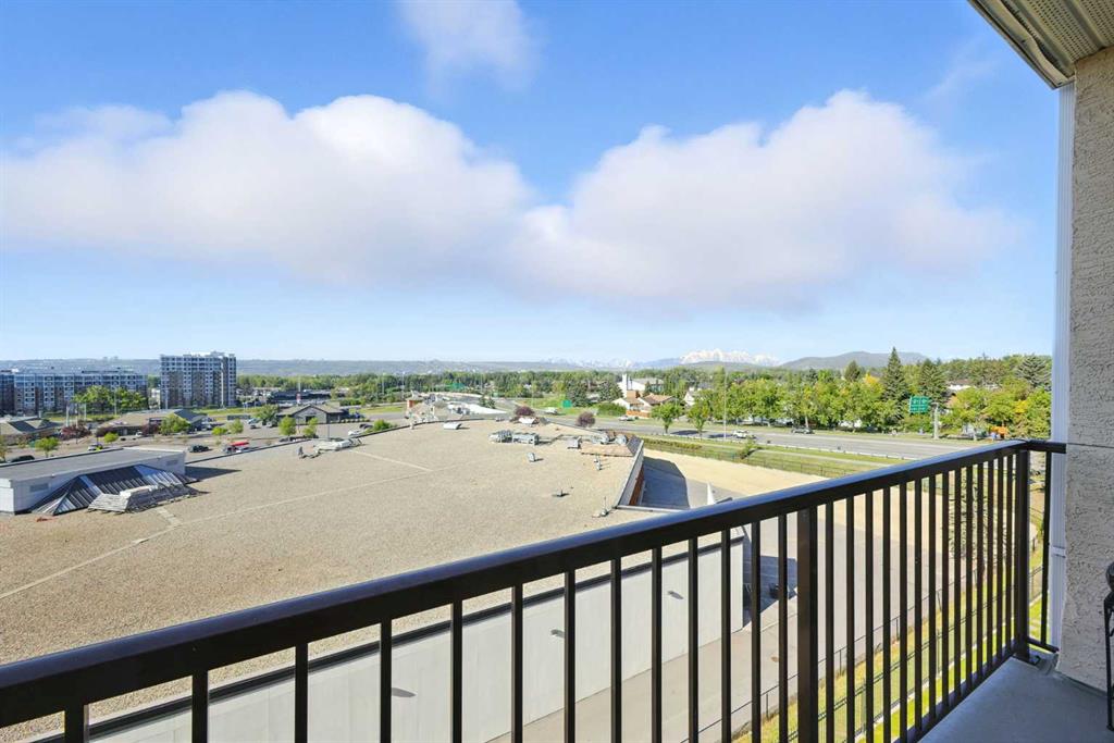 Picture for 411, 5201 Dalhousie Drive NW