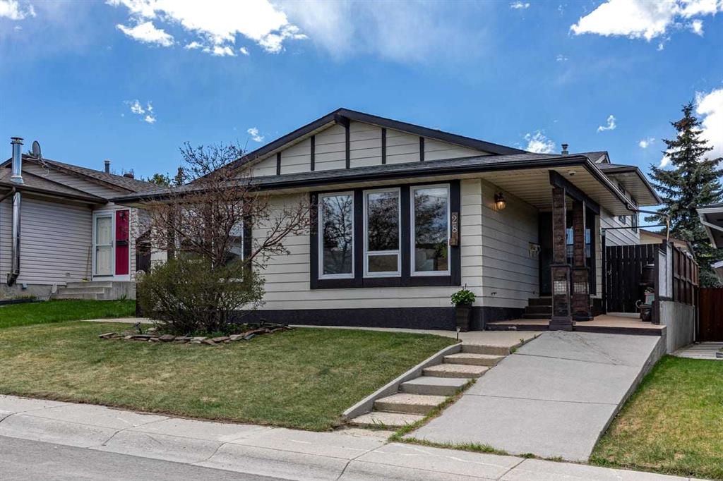 Picture for 28 Beddington Crescent NE