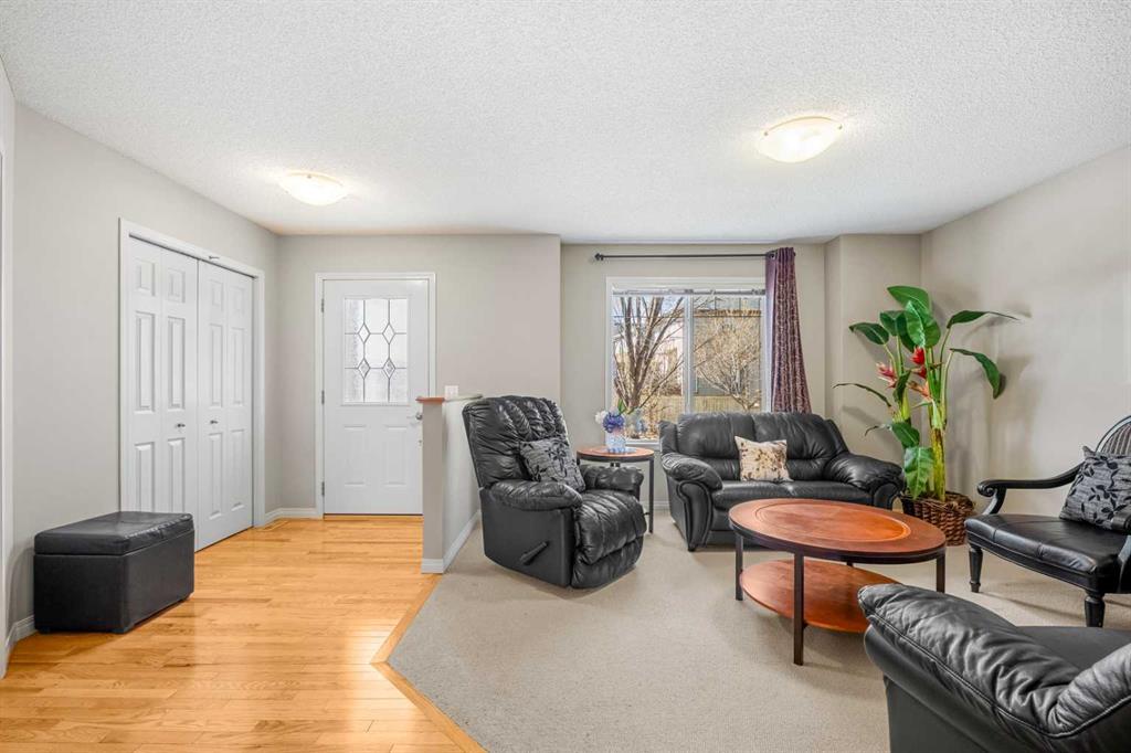 Picture for 83 Saddlebrook Gardens NE