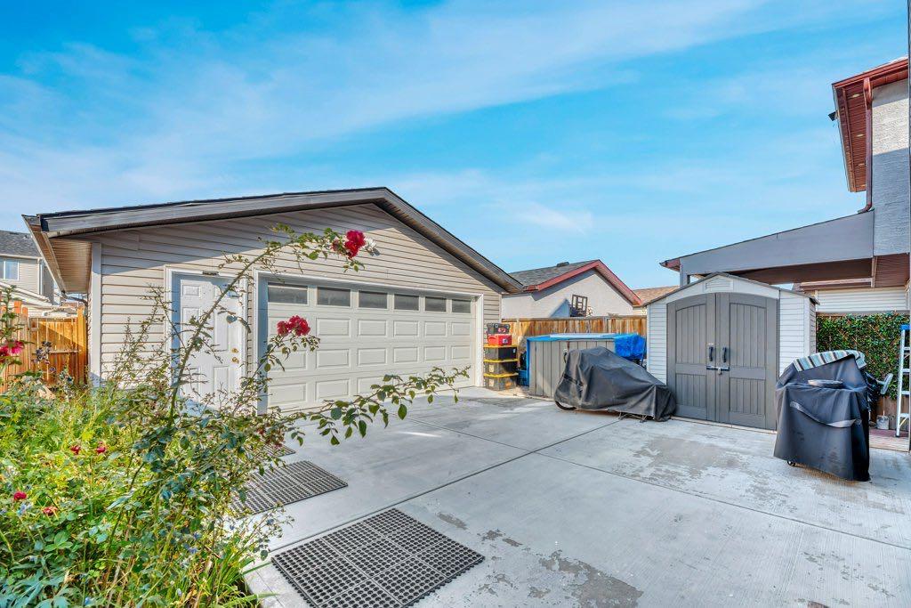 Picture for 319 Saddlebrook Circle NE