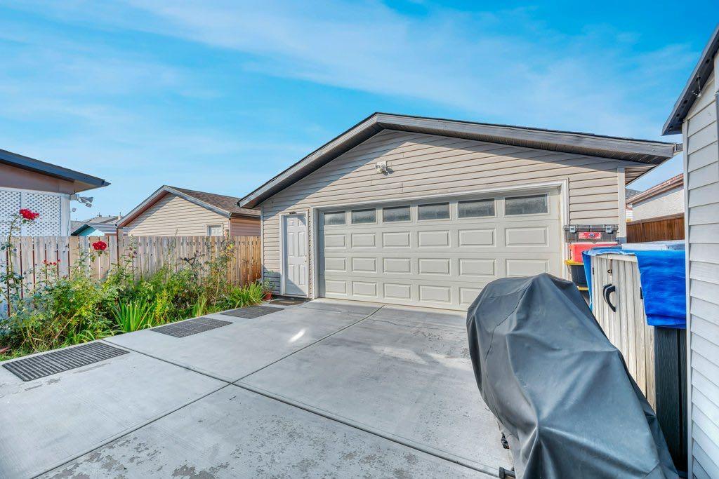 Picture for 319 Saddlebrook Circle NE