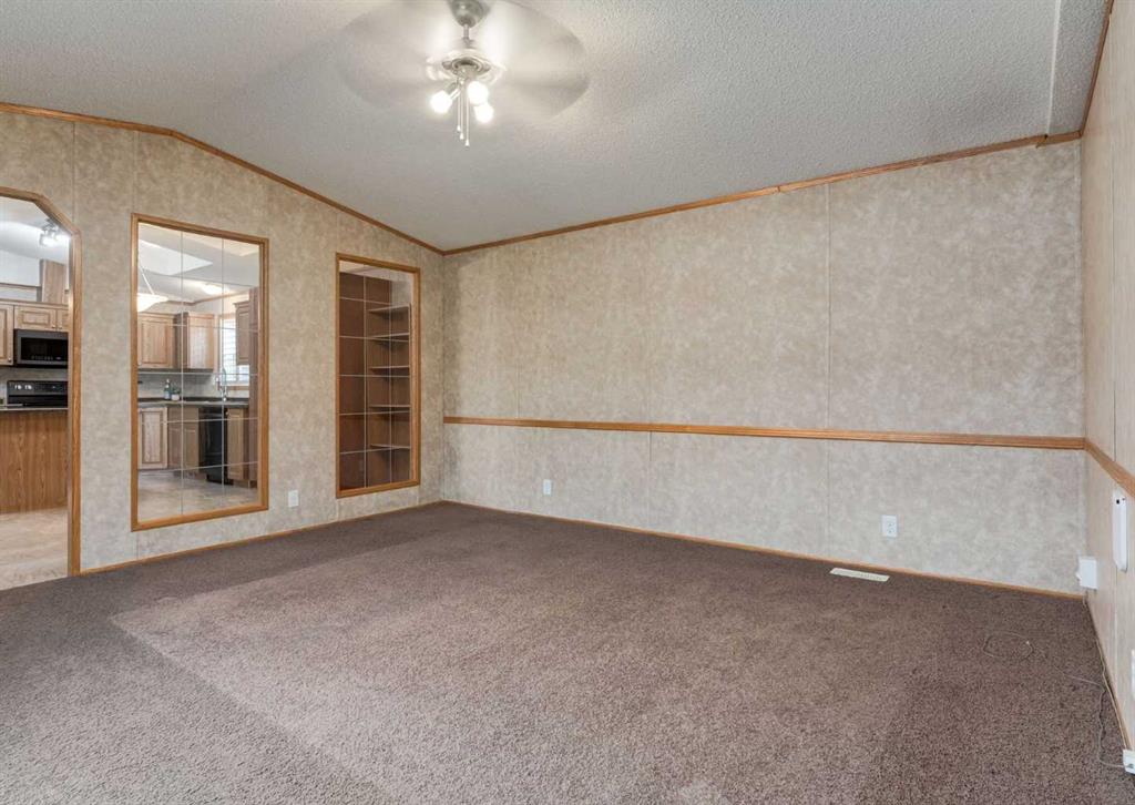 Picture for 268, 99 Arbour Lake Road NW